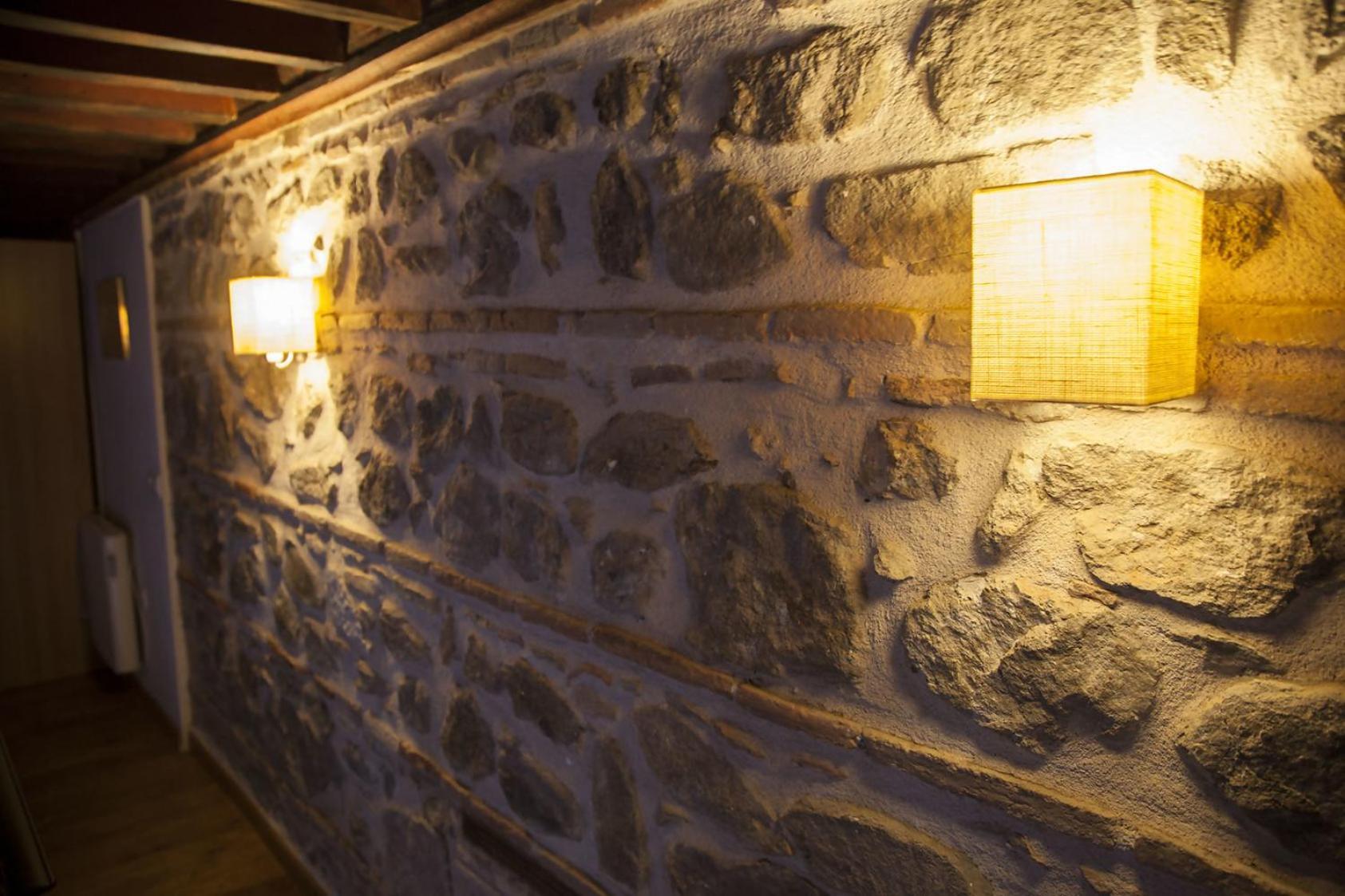 Duplex En Casco Antiguo Con Wifi Apartment โตเลโด ภายนอก รูปภาพ