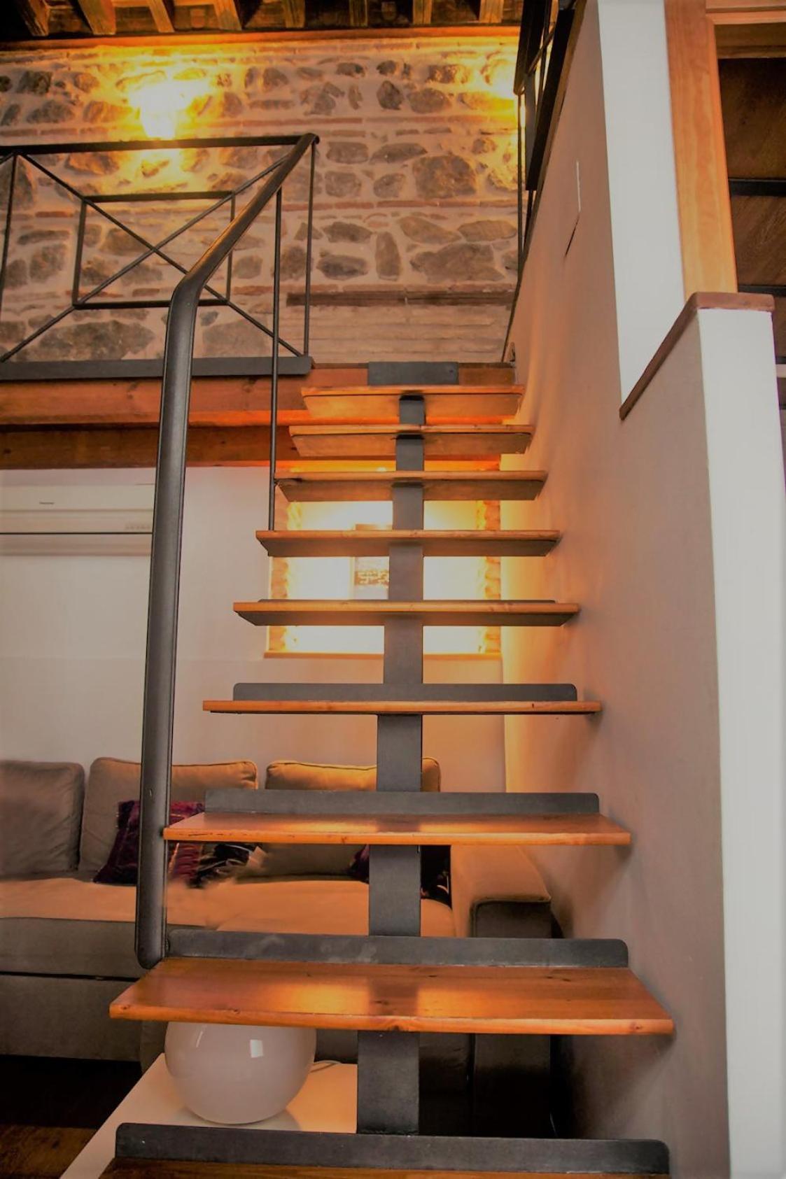Duplex En Casco Antiguo Con Wifi Apartment โตเลโด ภายนอก รูปภาพ